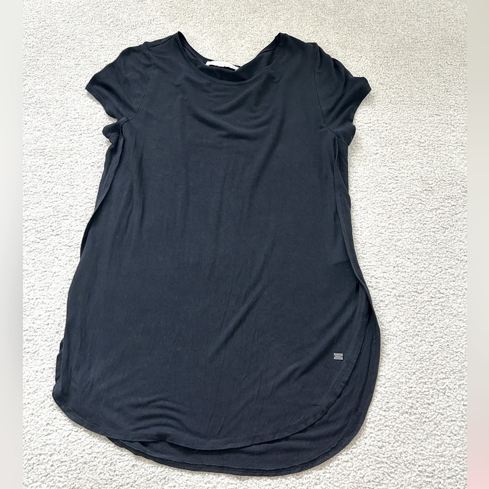 PLENTY Black T-Shirt - Picture 3 of 5